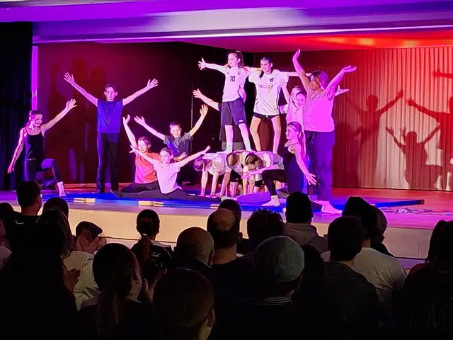 Neben Musik und Theater wurde auch Sportliches geboten. | Foto: Rainer Schäfer