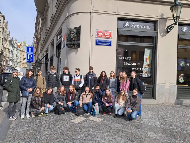 Ein Besuch am Kafka-Platz in Prag durfte natürlich nicht fehlen. | Foto: Stefanie Fecher
