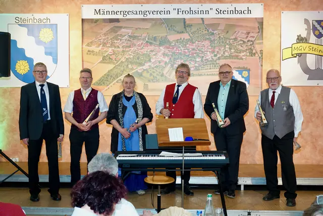 Geschenke für die verantwortlichen Chorleitungen