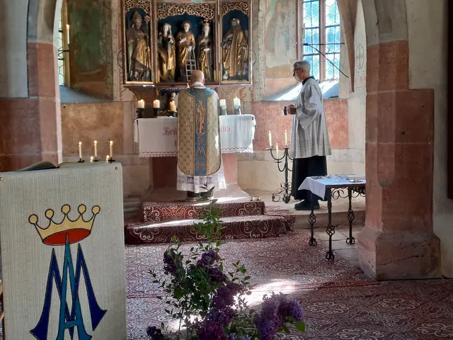 Gabenbereitung im Rahmen der Messfeier "Maria Schutzfrau von Bayern" am 01.05.26 | Foto: Pfarrei St. Jakobus Miltenberg