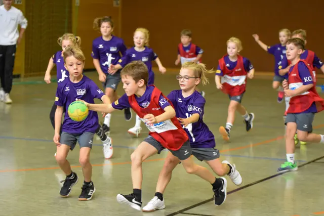 Handballcamp: Mit spielerischen Übungen fördern wir die Koordination und den Spaß am Handball für unsere Jüngsten. | Foto: Tuspo Obernburg Handball Abteilung