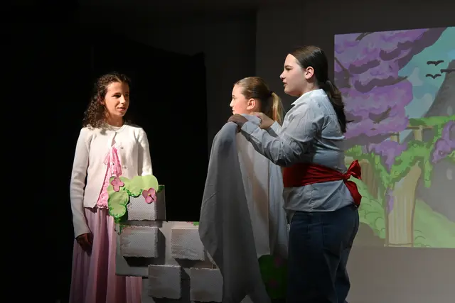"Flaut" Matilda Sommer, "Schnauz" Julia Straka, "Zettel" Manuela Zirdum | Foto: Michael Birkmann