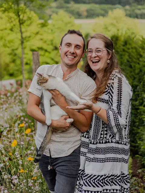 Am Tag der offenen Gartentür gewähren Michelle und Wenzel Wellenbeck Einblicke in ihren Hanggarten mit üppigen, farbenfrohen Stauden. | Foto: privat