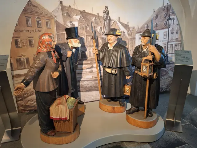 Große Schnitzfiguren in der Bergkirche | Foto: Wolfgang Giegerich