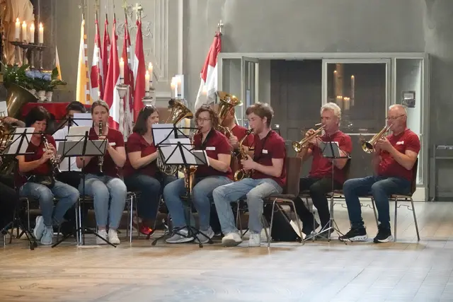 Erlenbacher Musikerinnen und Musiker auf Wallfahrt in Walldürn