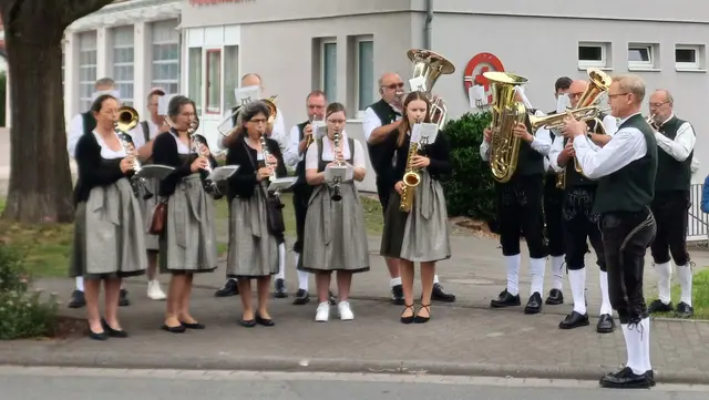 Musikverein Germania bei der Fronleichnamsprozession 2026 in Bürgstadt