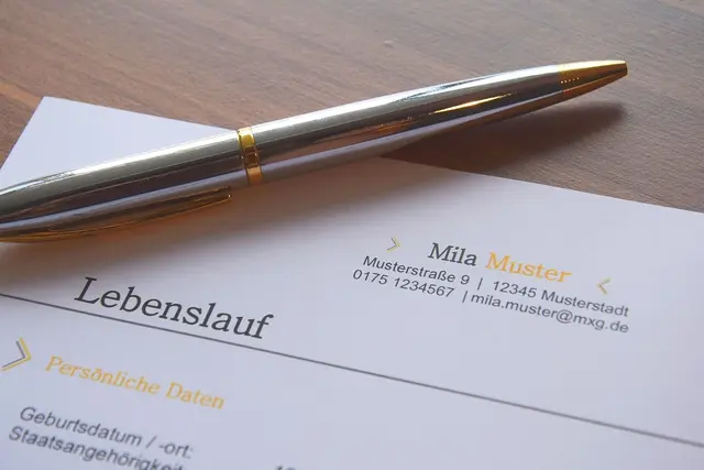 Der Lebenslauf ist ein wichtiger Bestandteil einer Bewerbung, daher sollte man sich bei der Erstellung besondere Mühe geben. | Foto: Foto: AdobeStock GamePixel