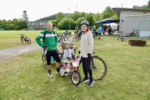 Familienausflug per Fahrrad.