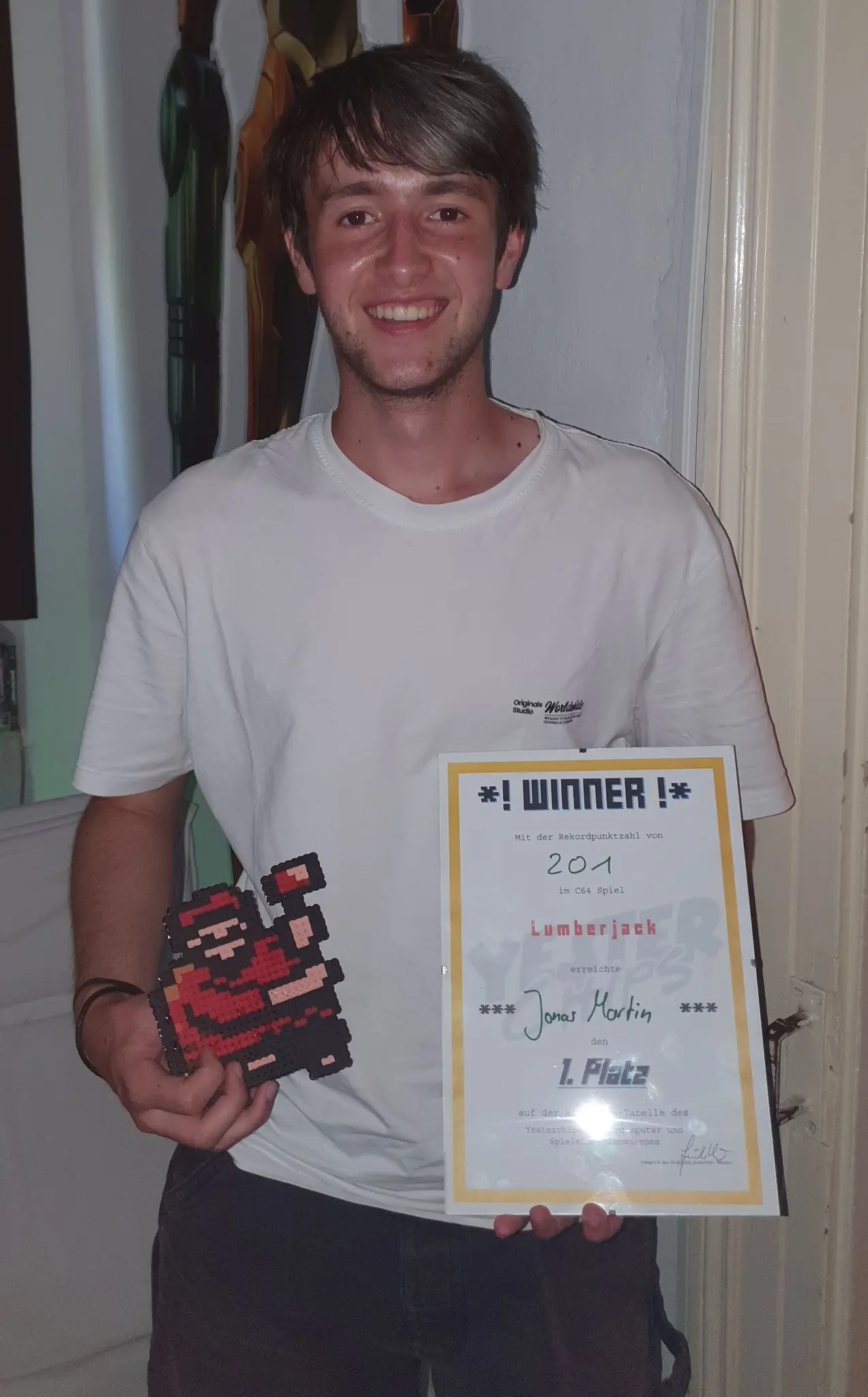 Highscore-Champion-und-ffnungszeiten