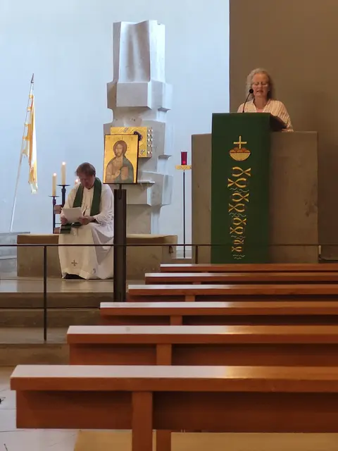 Letzter Gottesdienst mit Pfarrer Dr. Heinrich Skolucki in der St.-Pius-Kirche Schippach