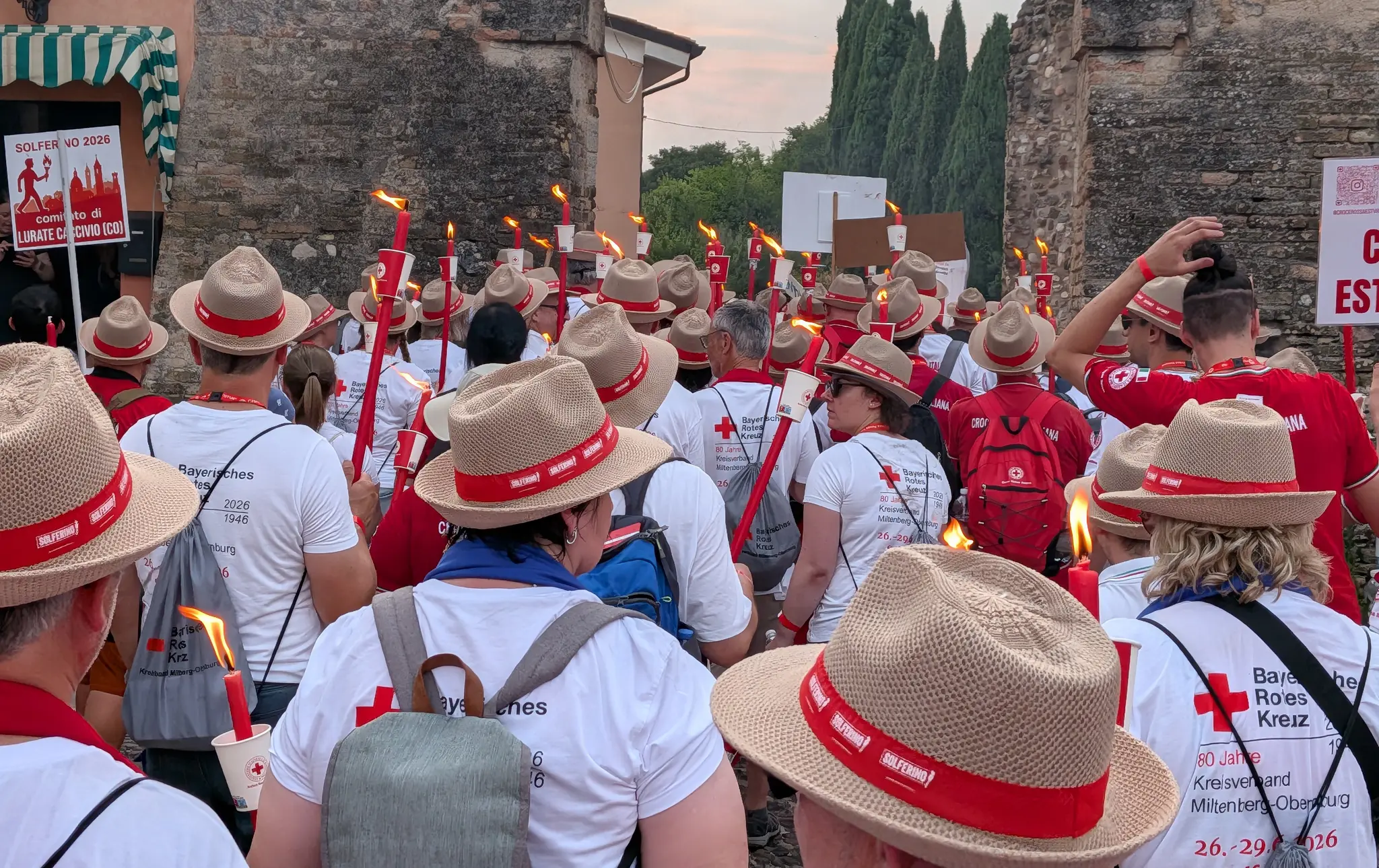 BRK-Jubil-umsreise-G-nsehaut-pur-in-Solferino