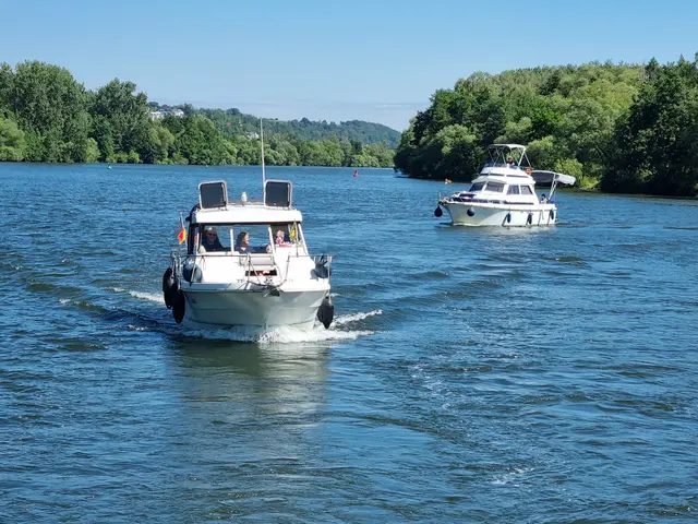 Bootsfahrt auf dem Main mit den Delegationen aus Saint-Maurice, Erlenbach am Zürichsee und Erlenbach im Simmental | Foto: Stadt Erlenbach