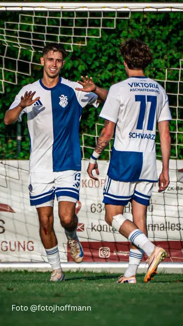 Veit Klement nach seinem Torerfolg in Hanau | Foto: J. Hoffmann
