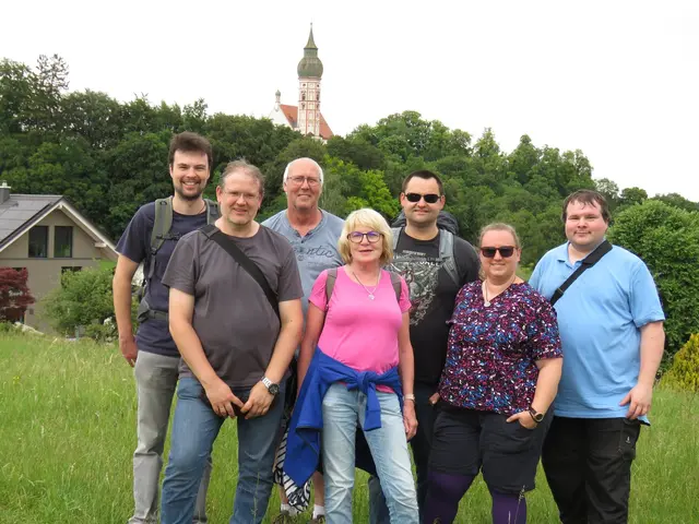 Gruppenfoto vor dem Kloster Andechs. | Foto: THW Miltenberg