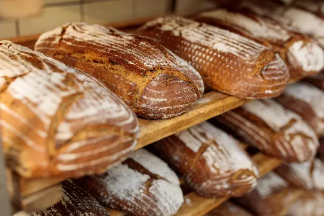 Ein neues Angebot der Bio-Musterregion sind thematische Kinoabende. Zum Auftakt zeigt das Kino Neckarelz in einer Sondervorstellung den Film „Brot. Das Wunder, das wir täglich essen.“ | Foto: MLR / Jan Potente