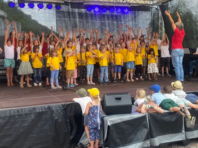 Ökumen. Kinder- und Jugendkantorei beim Auftritt am MainFest 2023 | Foto: Margarete Faust