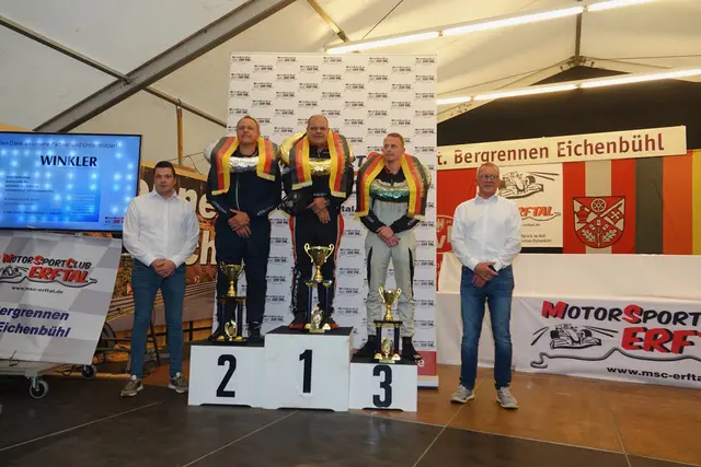Am Ende setzte sich Titelverteidiger Patrik Zajelsnik erneut durch. Mit einer Zeit von 1:09,739 Minuten gewann er vor Benjamin Noll, der 1:11,427 Minuten erreichte, und Marco Lorig mit 1:18,803 Minuten. Foto: Roland Schönmüller 