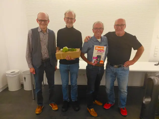 v.links Dieter Sauer Hassberge,Bernhard Schmitt Aschaffenburg,Hubertus Brandt Kitzingen und Wolfgang Winter Miltenberg verabschieden Bernhard Schmitt | Foto: winter wolfgang