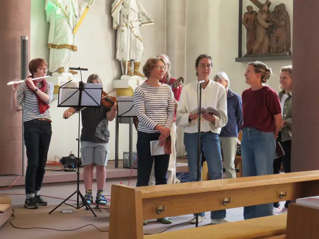 Das Familiengottesdienstteam übernahm die inhaltliche und musikalische Gestaltung | Foto: Nina Reuling