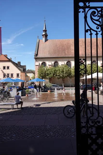 Am Miltenberger Engelplatz.
