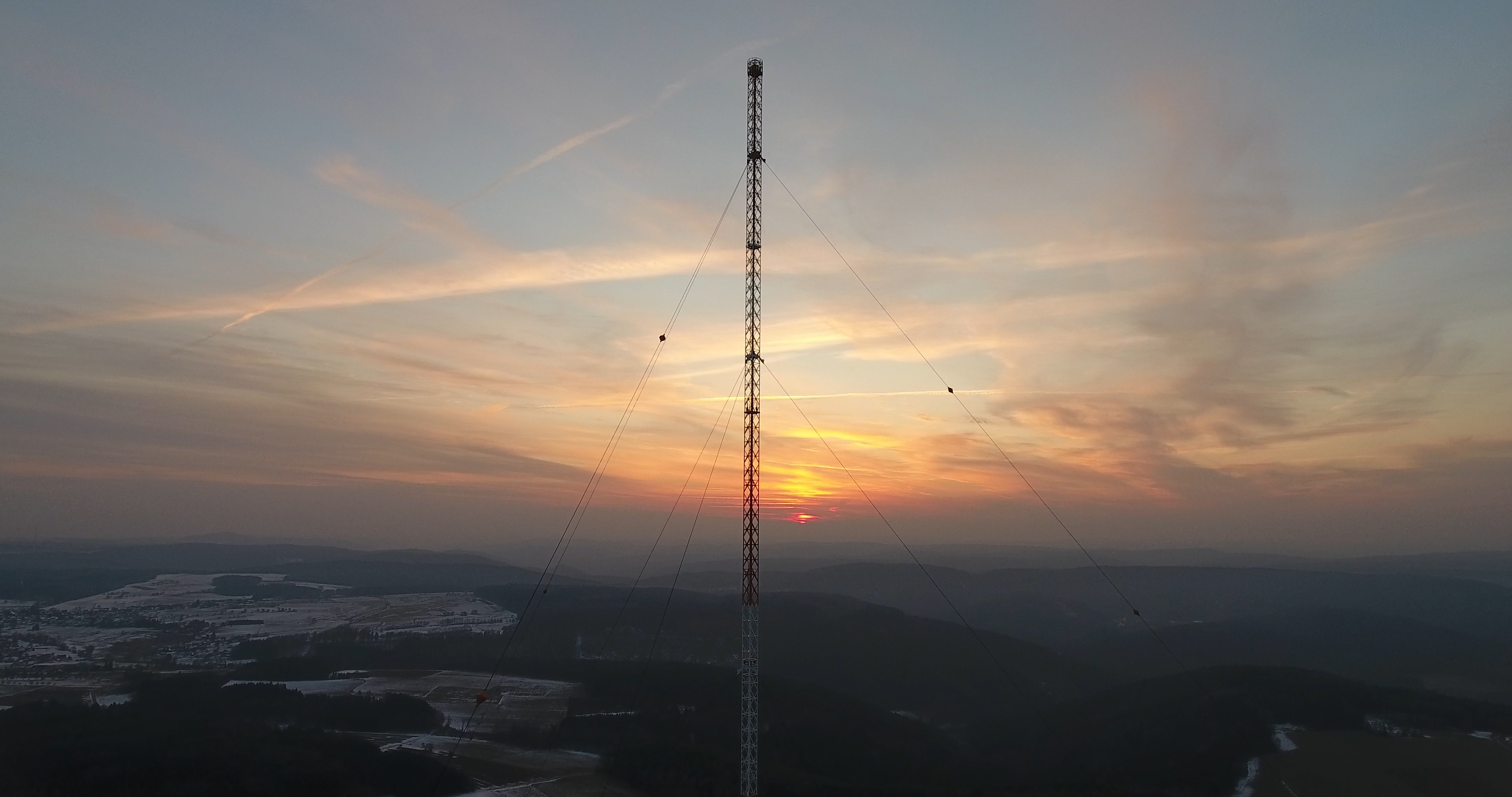 Die Langwellensender in Mudau-Donebach, eine Landmarke im Odenwald, werden heute, 2. März 2018, demontiert.