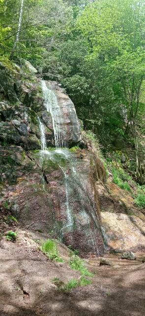 Wasserfall  „Fallender Bach“  | Foto: Simone Stenger