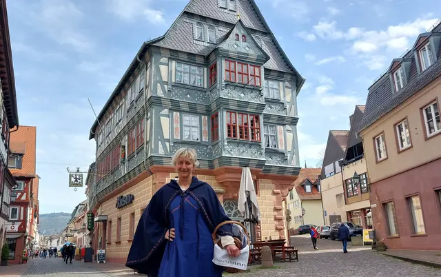 Die Magd vom Gasthof „zum Riesen“ | Foto: Evelyn Bosche