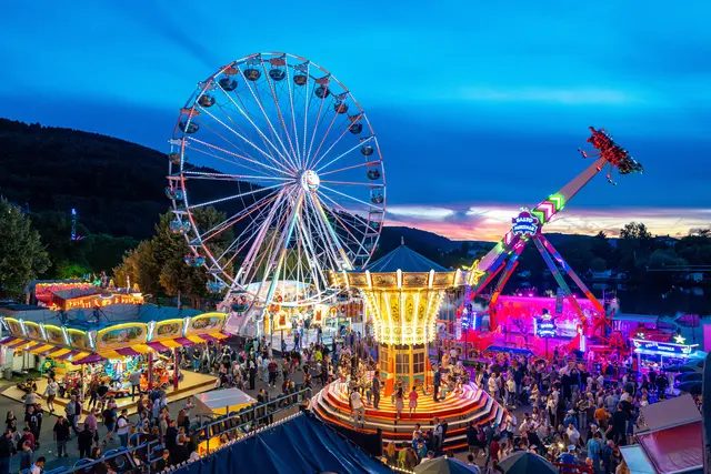 Michaelismesse Miltenberg bei Nacht | Foto:  X-Fiction Entertainment, Felix Wöber