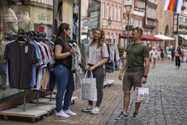 Verkaufsoffener Sonntag in Miltenberg | Foto: Holger Leue