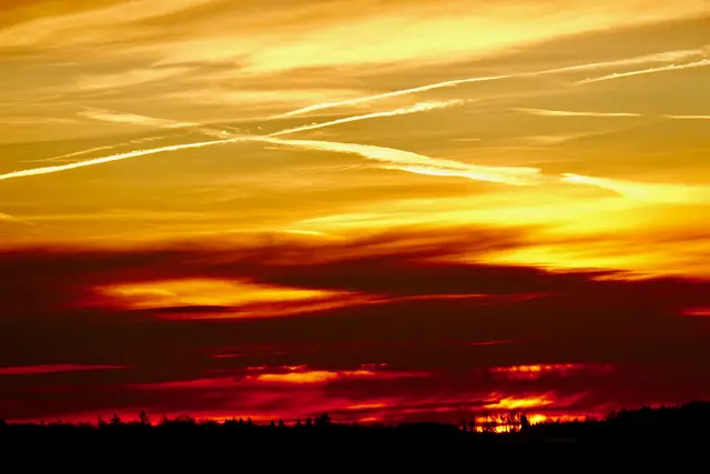 Ostersonne über dem Odenwald: zunächst mit nur einem kurzen Intermezzo. 